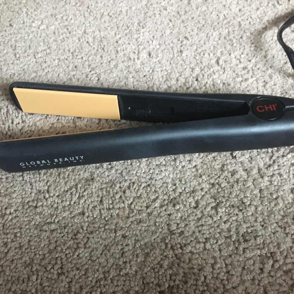 CHI Hair Straightener